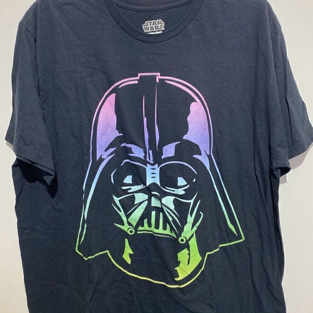 Star Wars Men's Black Darth‎ Vader Head Neon Gradient Graphic T-Shirt Size XL